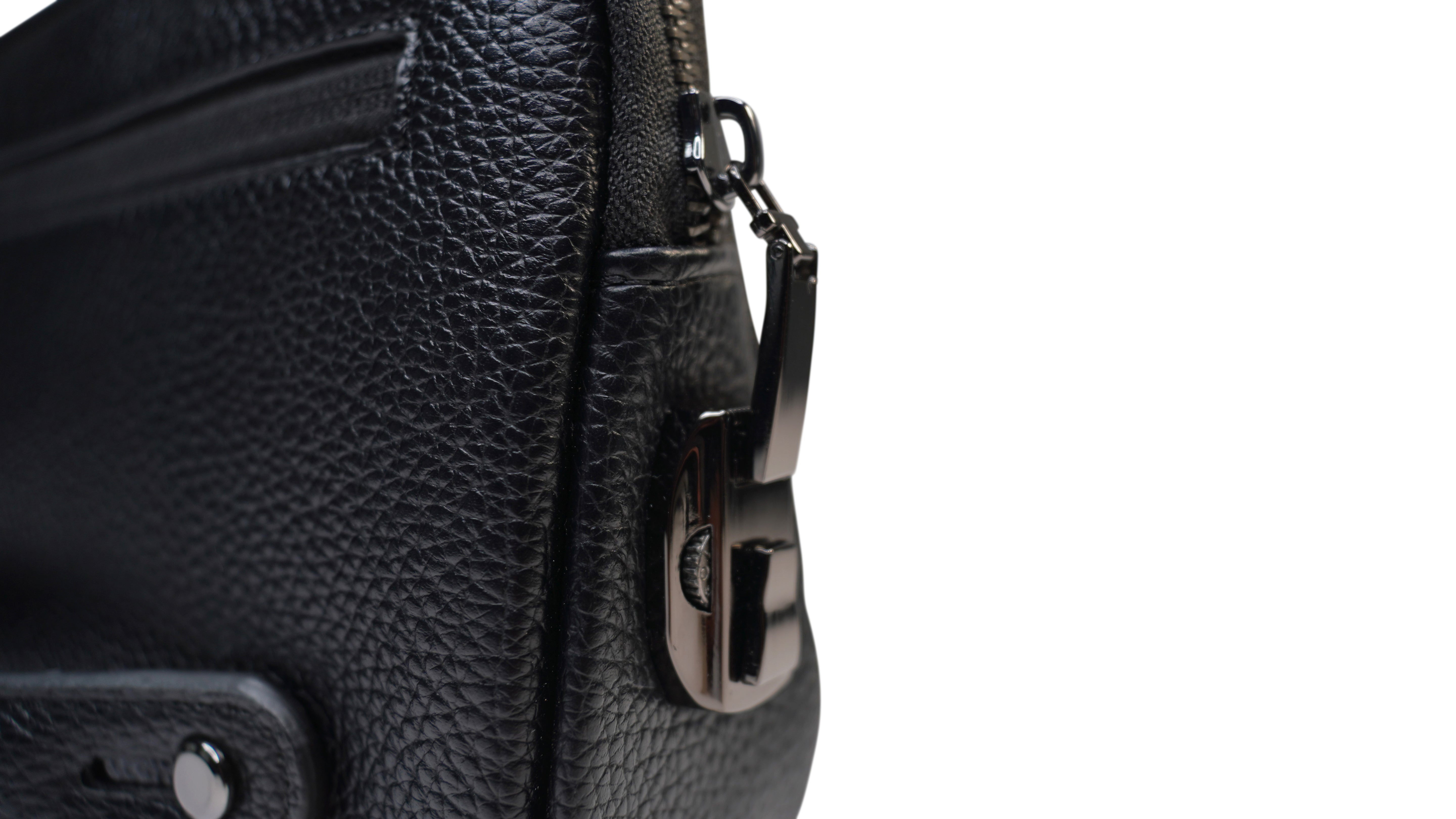 WiWU Alpha Anti-Theft Clutch Bag